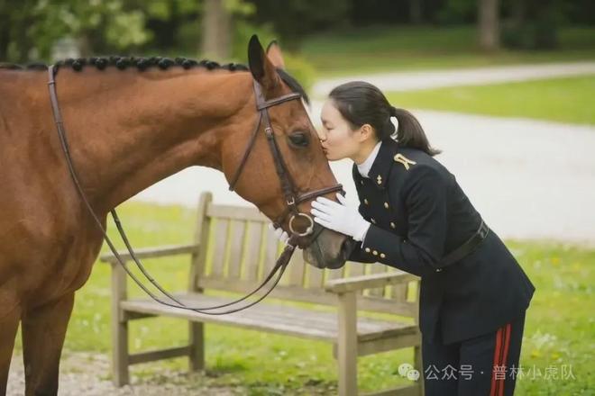 广州豹已成冲超热门,从鲁能租借的锋霸,本轮中甲却一分钟没上